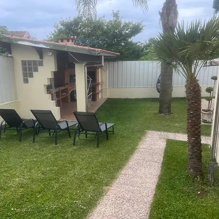Casa Do Piscina Aquecida, Quartos Habitación en casa particular